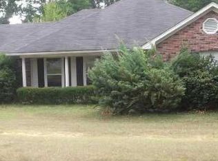 108 Cemetery St, Florence, MS 39073