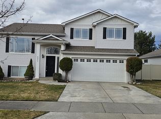 6941 N Calispel Dr, Coeur D Alene, ID 83815