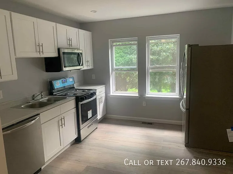 4 Columbia Ave #1DOWN — Photo 24