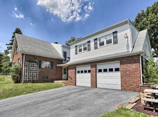 783 Pearl Ave, Manheim, PA