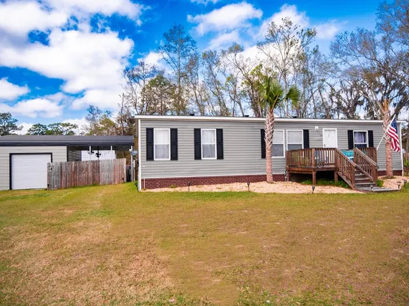 517 NE Hwy 51, Steinhatchee, FL 32359