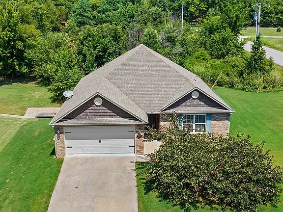 3rd image of 1281 Arkansas Ln