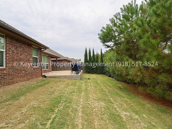 5th image of 3715 W 106th St S