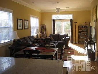 5108 Exton Park Loop — Photo 2