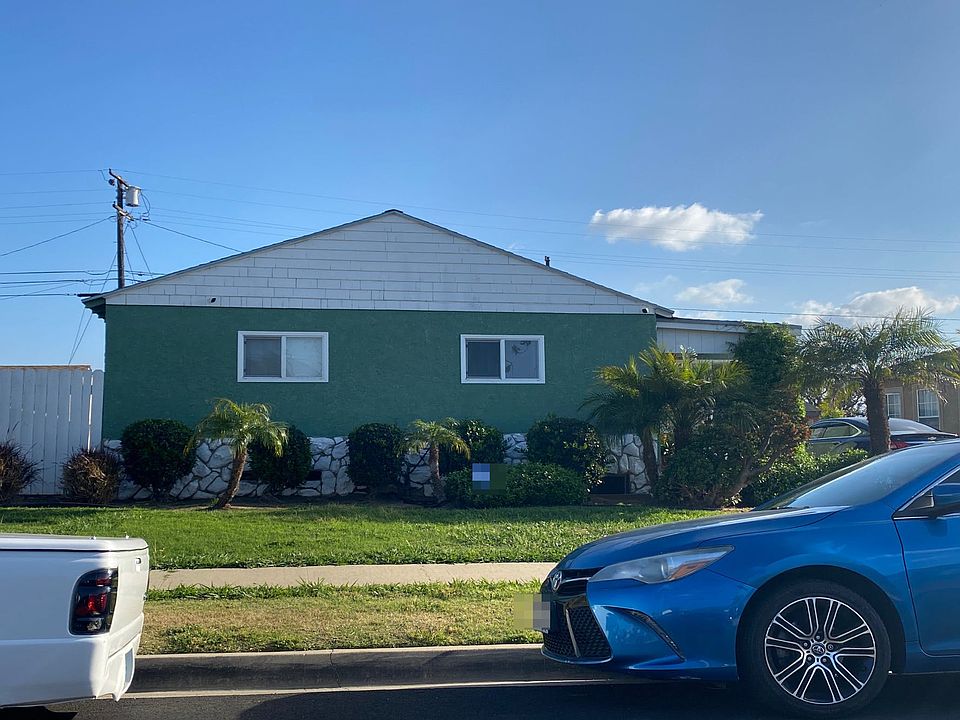 1st image of 1052 W 132nd St