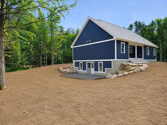 3rd image of Lot 10 Bay Road #10