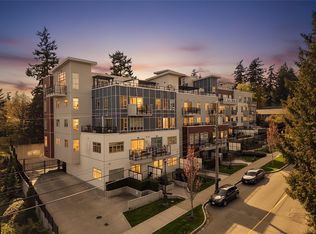 1450 Glentana Rd #602, View Royal, BC
