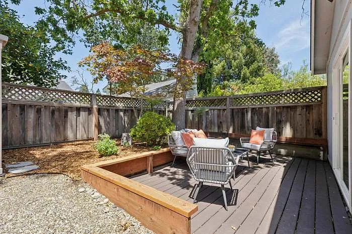 740 Roble Ave #A — Photo 5