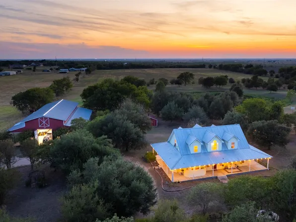 1610 County Road 463, Elgin, TX 78621