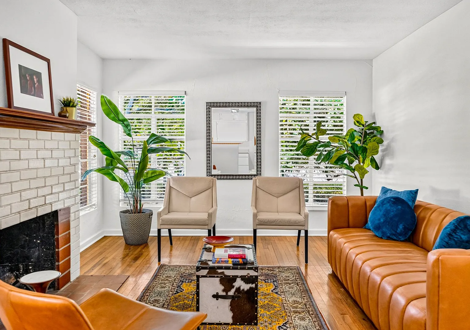 Single Family Home on Sycamore — Photo 4