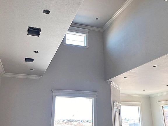 2nd image of 729 Ventoso Cir