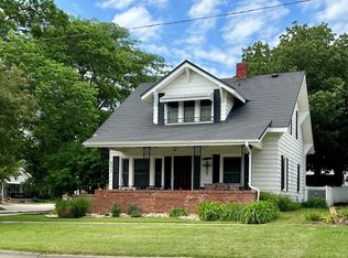603 E Main St, Beloit, KS 67420