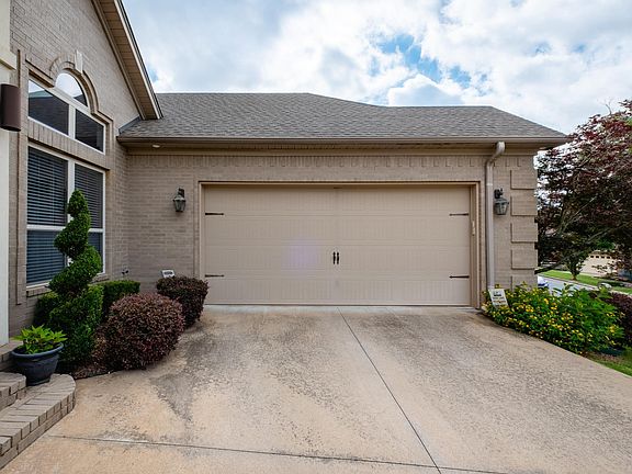 4th image of 8100 Kanis Pines Dr