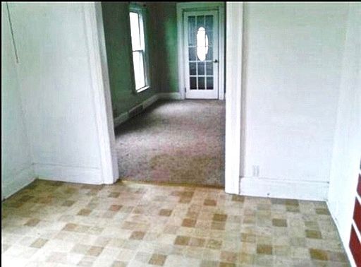 3rd image of 6060 East Ave