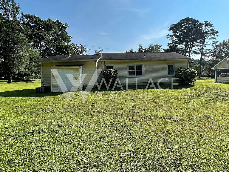 4807 Seminole Rd — Photo 17