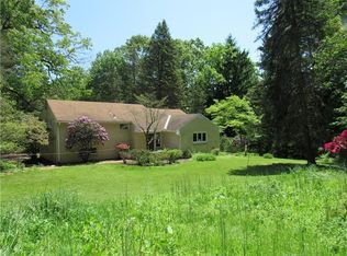 644 Dean Dr, Oakmont, PA