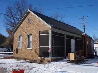 616 S 8th St, Quincy, IL 62301