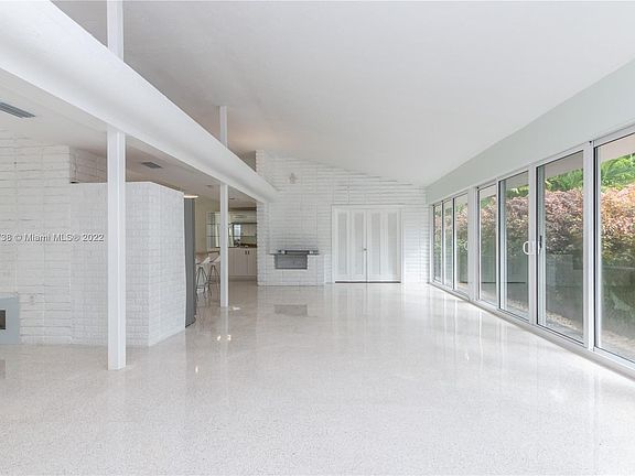 5th image of 1567 Plasentia Ave #0