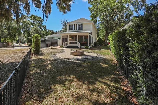 Spacious Backyard