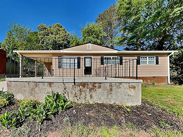 10122 Allen Dr SW
