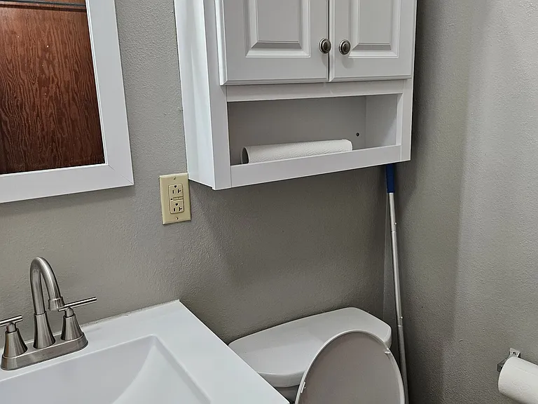 5050 Pulliam St #5050 — Photo 3