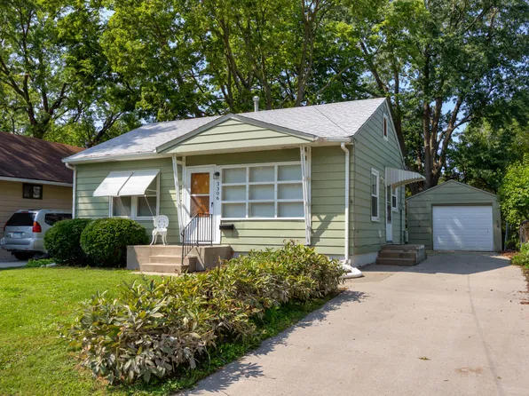 3306 Columbia St, Des Moines, IA 50313
