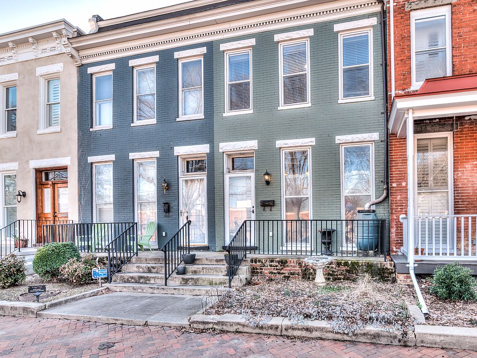 1st image of 2909 E Marshall St
