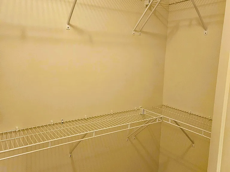 2905 Bleeker St #205 — Photo 7