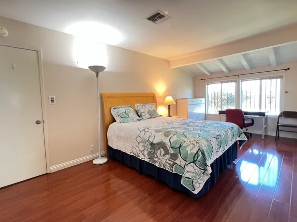 320 E Colorado Blvd, Arcadia, CA 91006