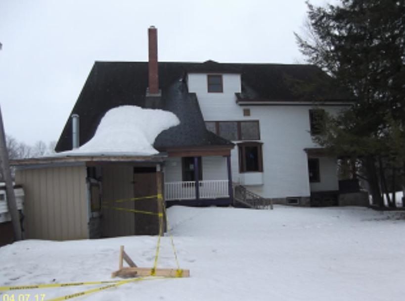 2nd image of 134 Main St