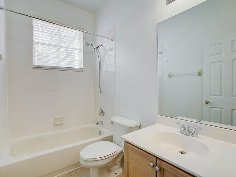 158 W Thatch Palm Cir — Photo 20