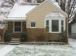 23075 Normandy Ave, Eastpointe, MI 48021