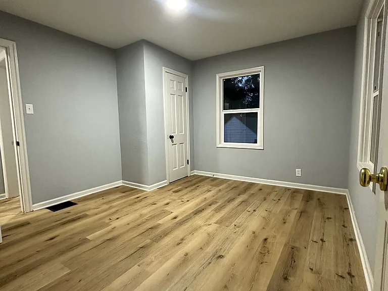 1618 Johnson St — Photo 10