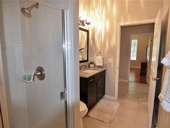 5th image of 2898 Oak Bluff Way