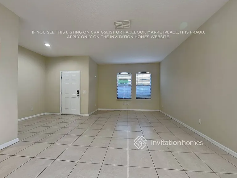 535 Arbor Pointe Ave — Photo 4
