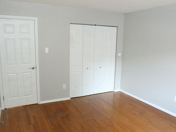 South Bedroom, new paint and doors!
