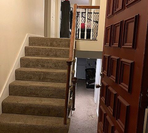 2nd image of 9448 Goddard St