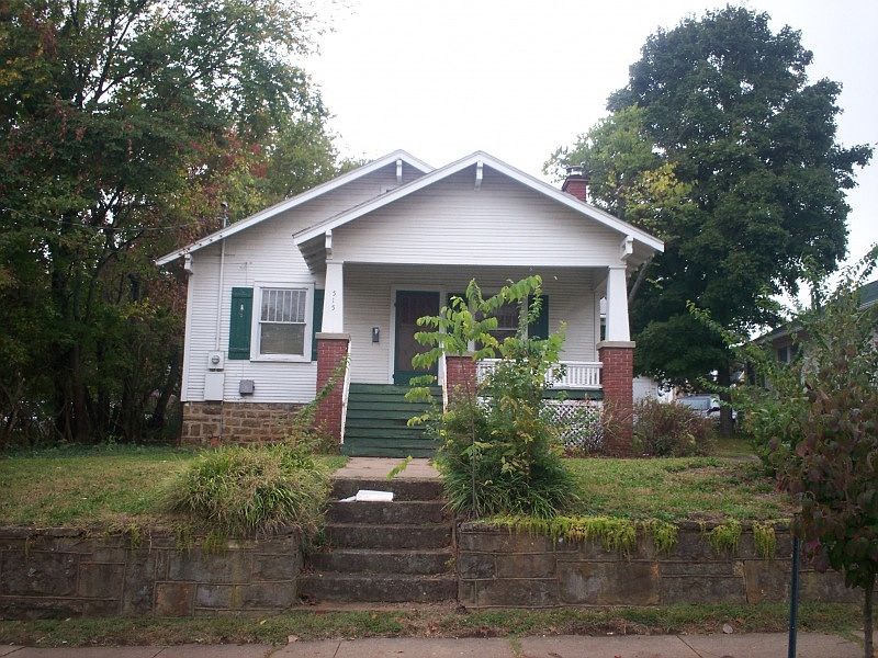 1st image of 515 N Storer Ave