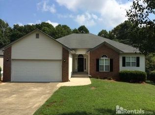 7106 Rothmore St, Charlotte, NC 28215