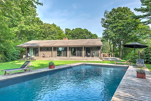 495 Maple Ln Photo 1
