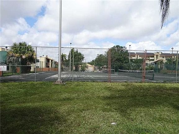 5th image of 21121 SW 85th Ave APT 108