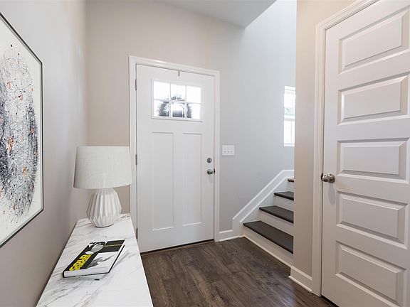 2nd image of 346 Banbury Dr Lot 9