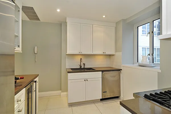 Sold by Corcoran | media 3