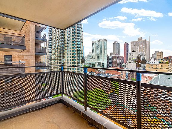 3rd image of 340 E 80th St APT 15J