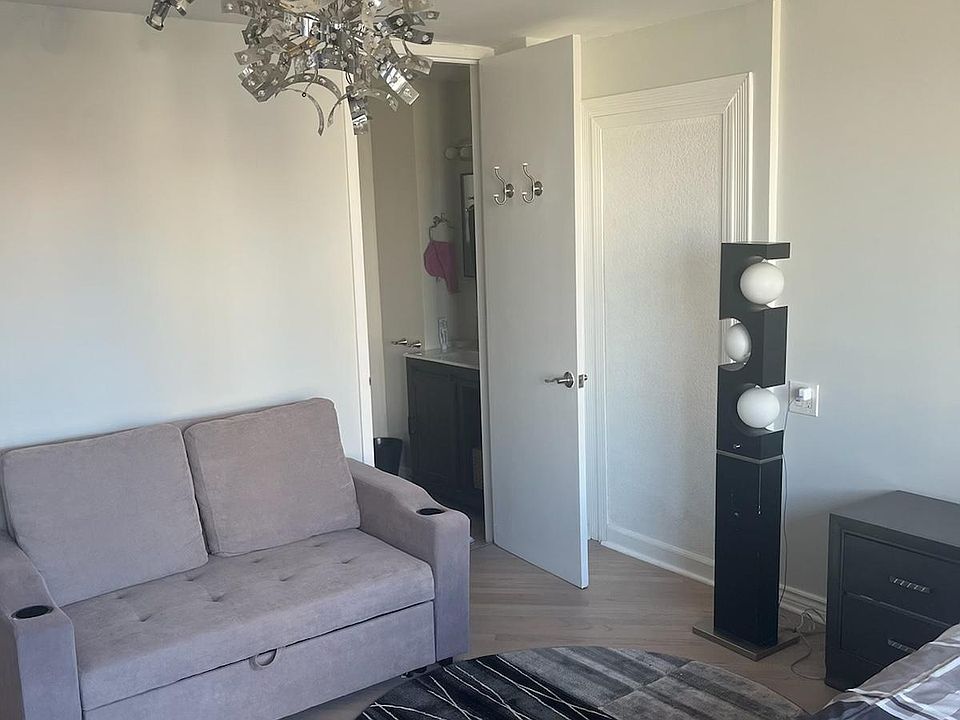 1st image of 405 N Wabash Ave #2804-0