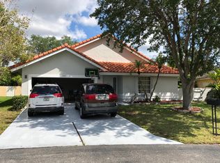 20551 NW 7th St, Hollywood, FL 33029