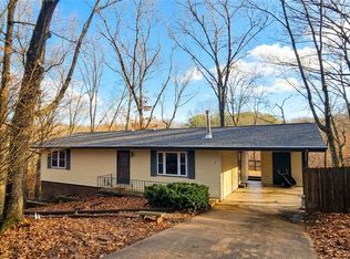 2 Teme Ln, Bella Vista, AR 72714