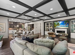 55 Suede, Irvine, CA 92602