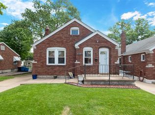 9336 Mackenzie Rd, Saint Louis, MO 63123