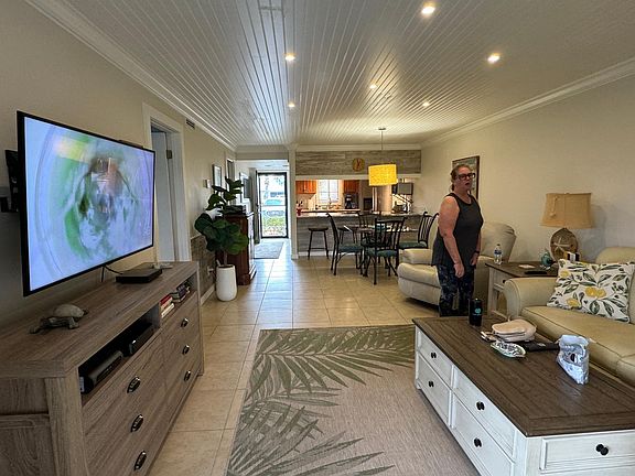 Living and Dining Rm